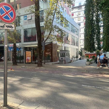 Kora Apartaments - Relaxing Escape Тирана Екстер'єр фото