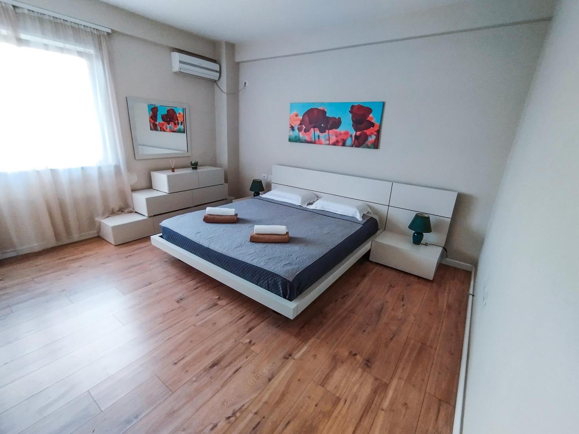 Kora Apartaments - Relaxing Escape Тирана Екстер'єр фото