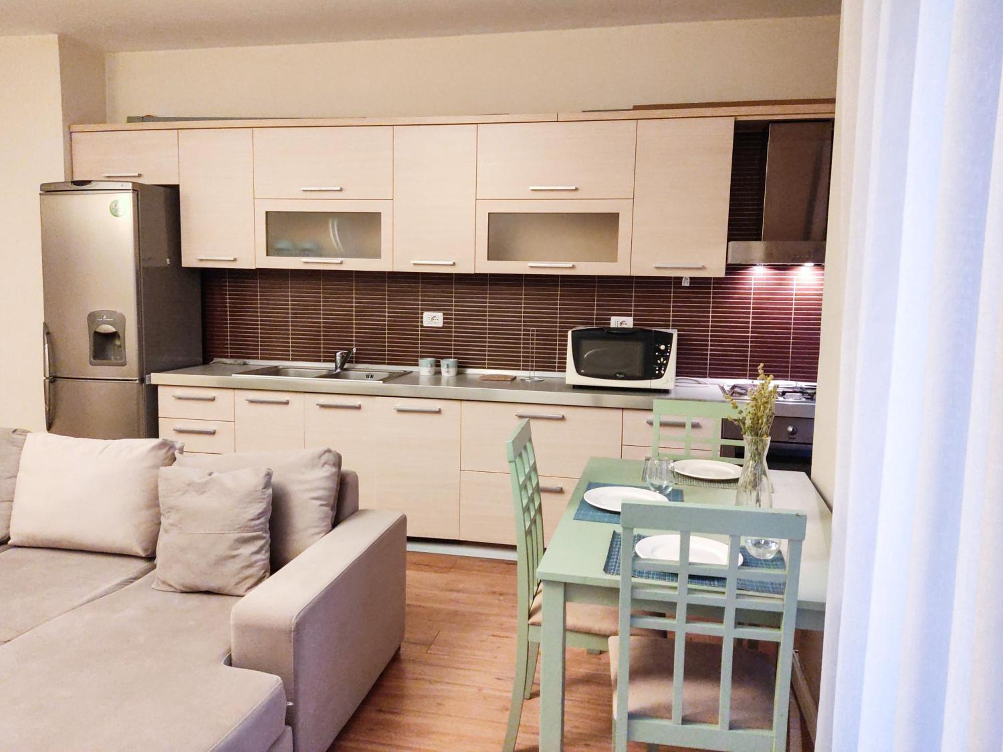 Kora Apartaments - Relaxing Escape Тирана Екстер'єр фото