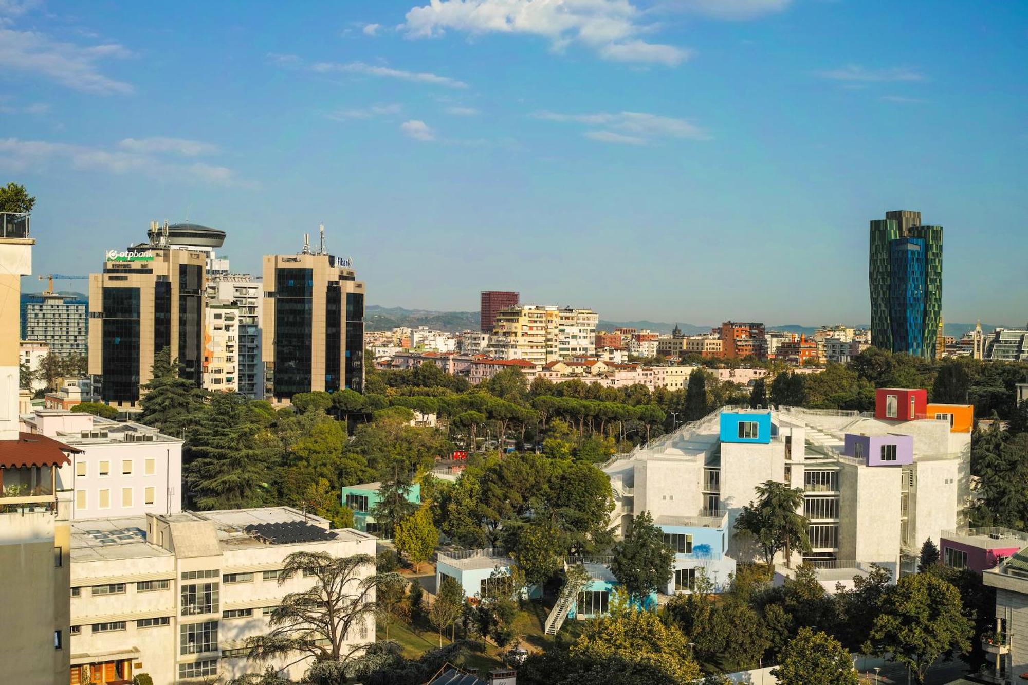 Kora Apartaments - Relaxing Escape Тирана Екстер'єр фото